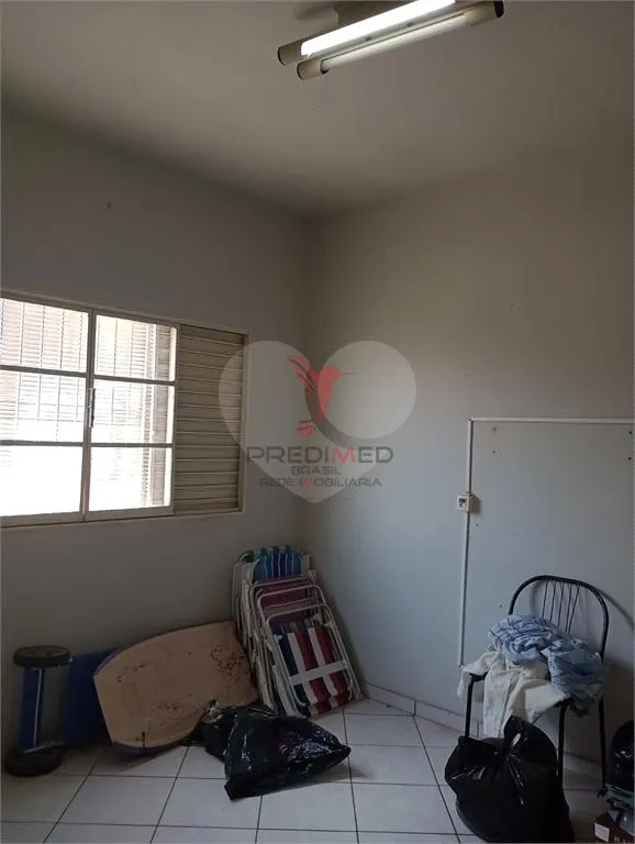 Imagem Casa de 3 quartos, 260m² no bairro Jardim Morumbi, em Lençóis Paulista