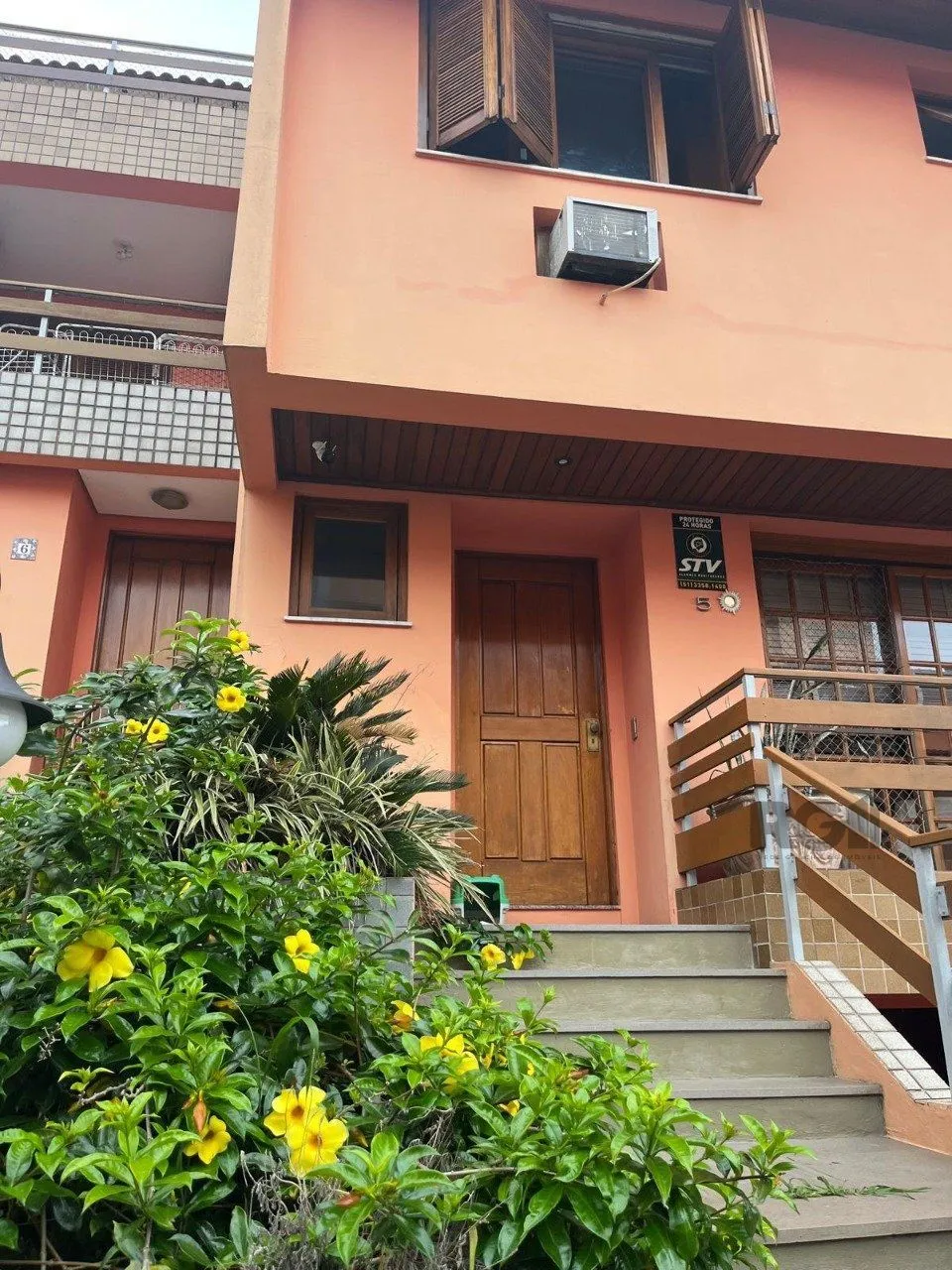 Imagem Casa de Condomínio em Menino Deus
