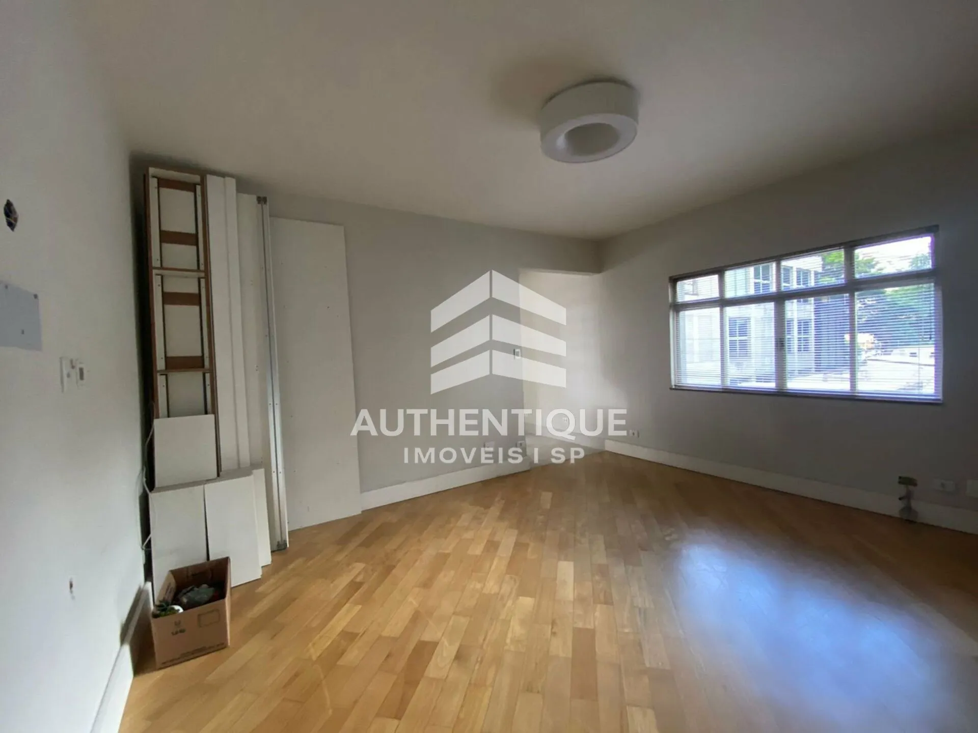 Imagem Claudia - Jardim América - Apartamento à venda no bairro Cerqueira César - São Paulo/SP, Zona Sul