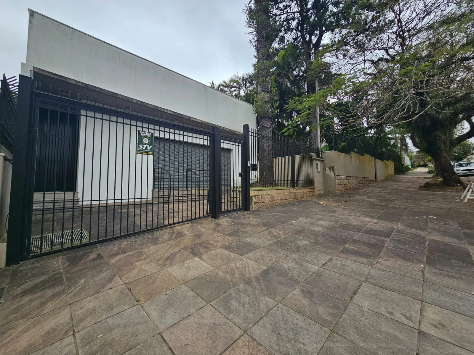 Imagem Terreno próprio para construção de condomínio de casas ou apartamentos