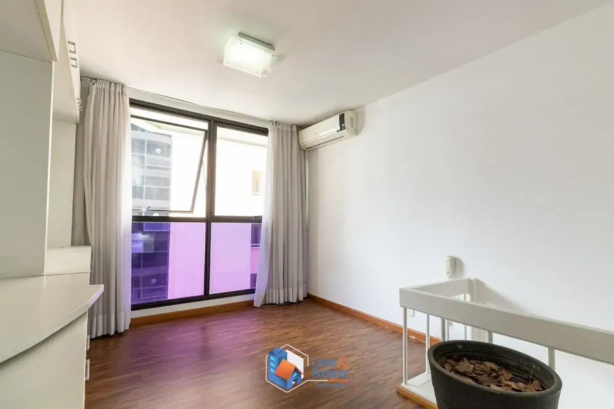 Imagem Duplex para venda em Itaim Bibi com 1 quarto, sendo 1 suíte, 70m²