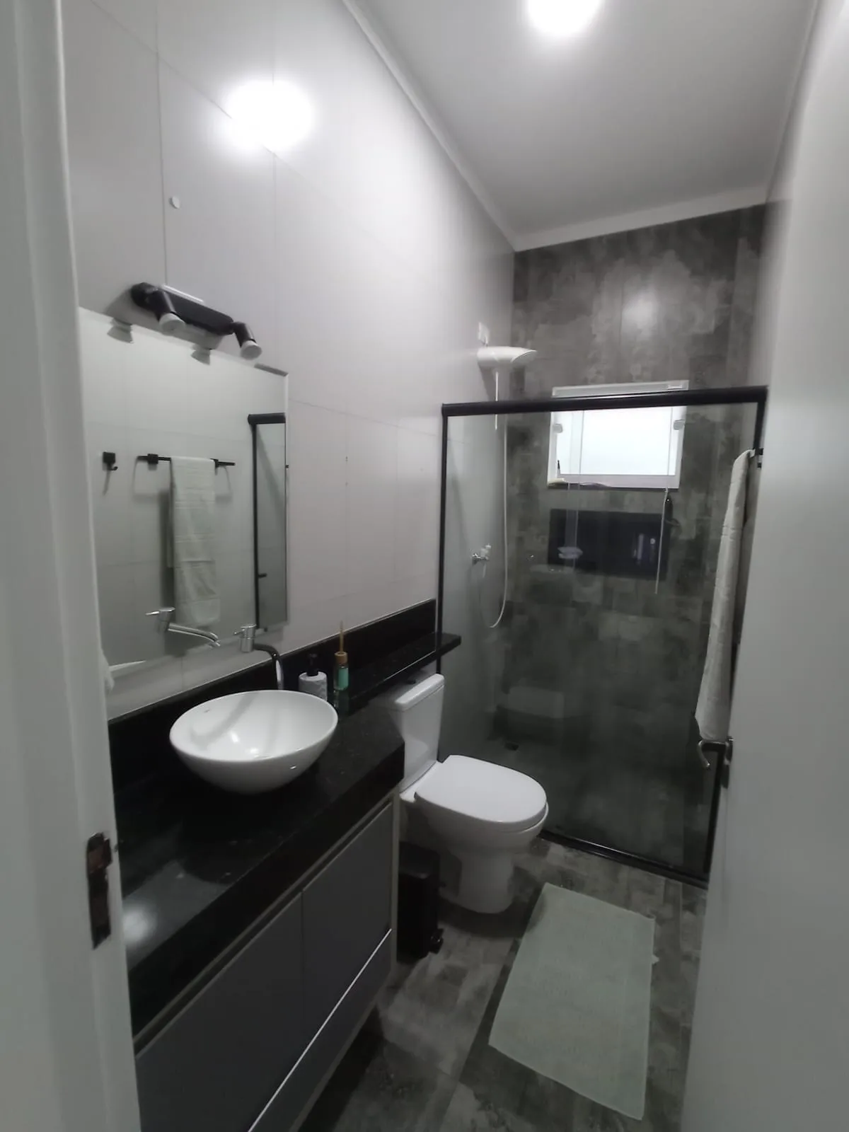 Imagem Casa à venda com 3 dormitórios sendo um suíte com uma bela área gourmet, Vila dos Comerciários 2, Taubaté, SP
