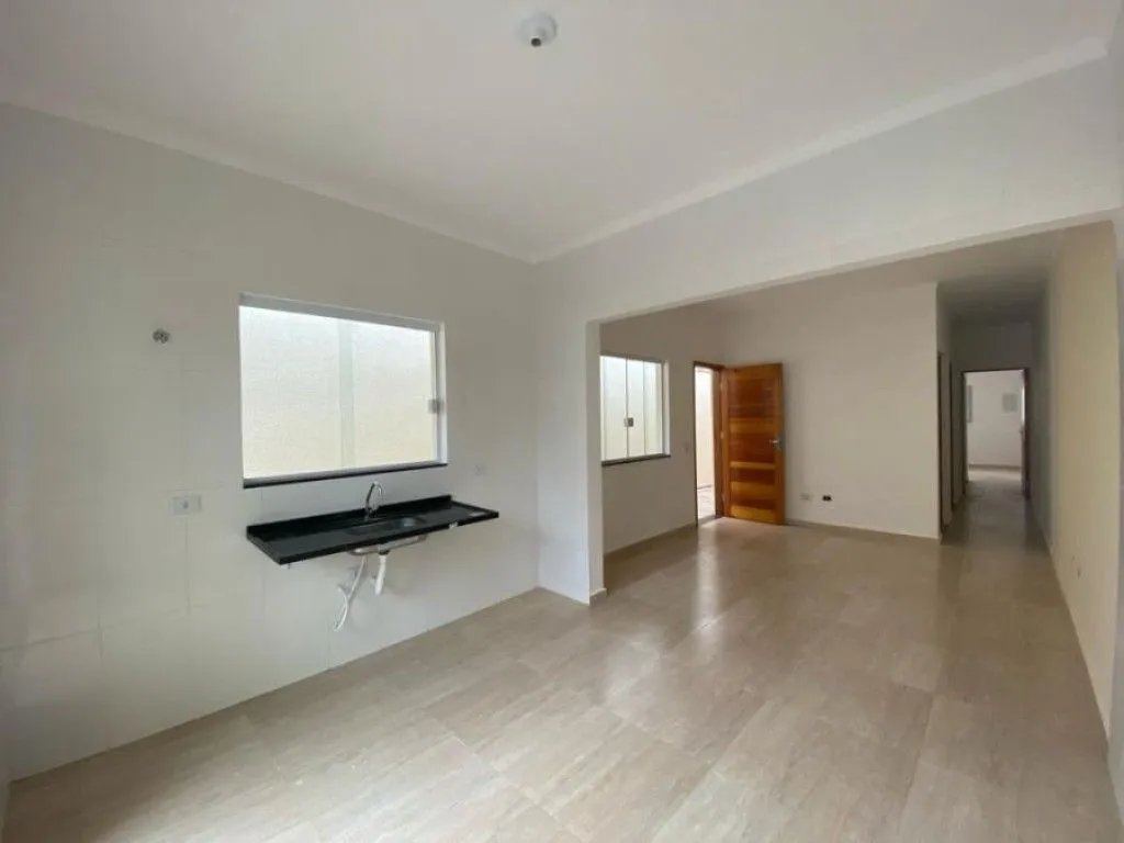 Imagem Casa à Venda em Vera Cruz, Mongaguá - SP