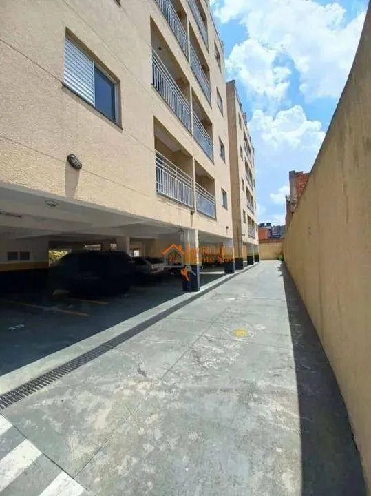 Imagem Apartamento Duplex com 2 dormitórios à venda, 90 m² por R$ 350.000,00 - Jardim Presidente Dutra - Guarulhos/SP