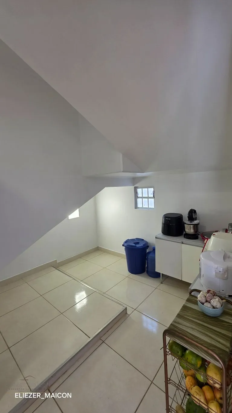Imagem Casa a venda, aprox, 1 km do centro 3 quartos em Poços de Caldas MG