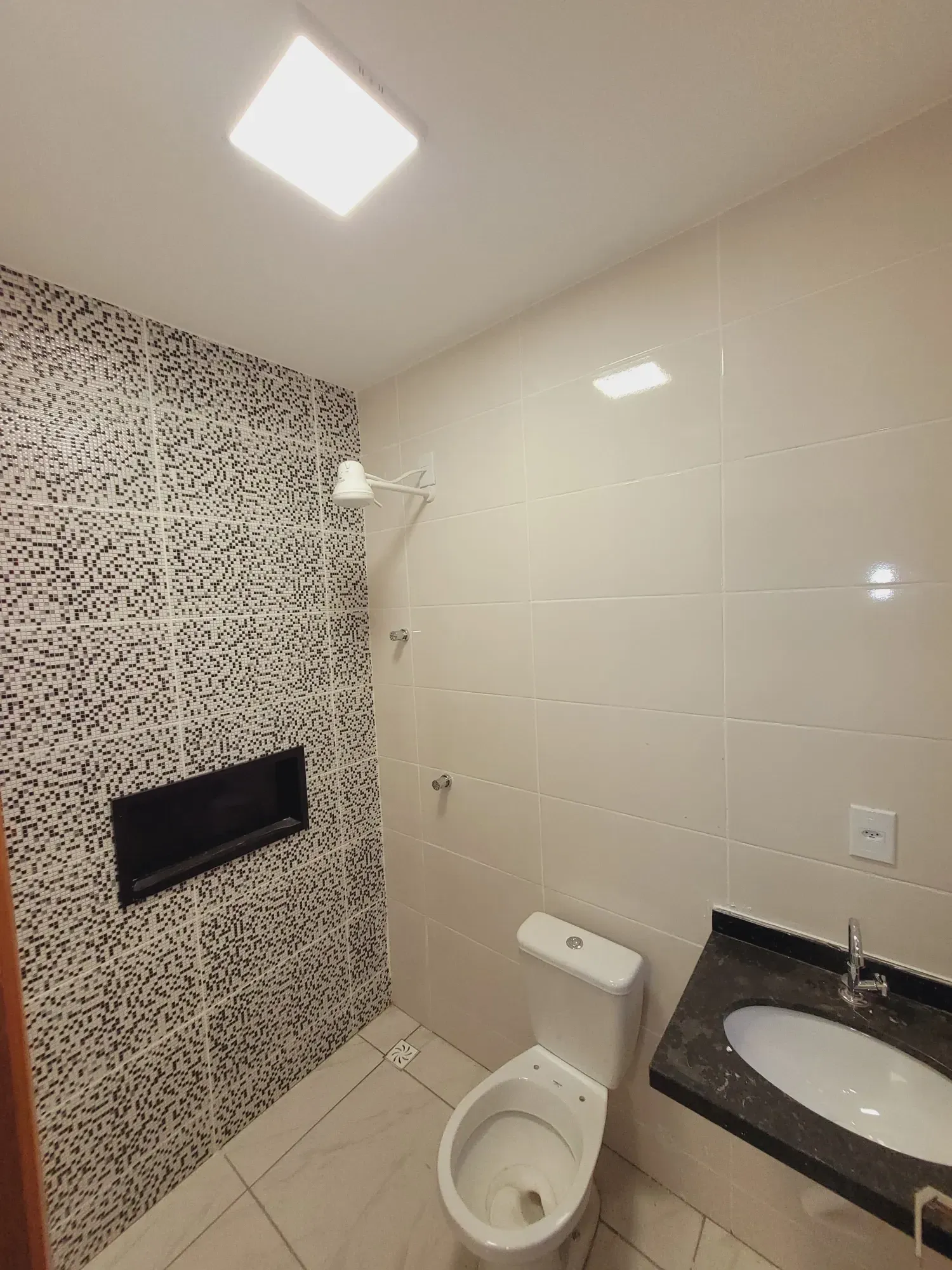 Imagem Casa com 2 Quartos à Venda, 100 m² em Jardim Sion - Luziânia