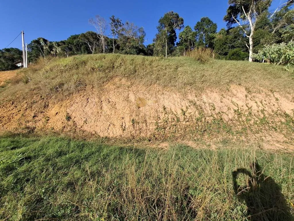 Imagem Terreno em Condomínio para Venda em Teresópolis / RJ no bairro Prata