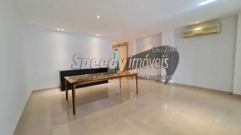 Imagem Apartamento para locação em Santos, 3 dormitórios.