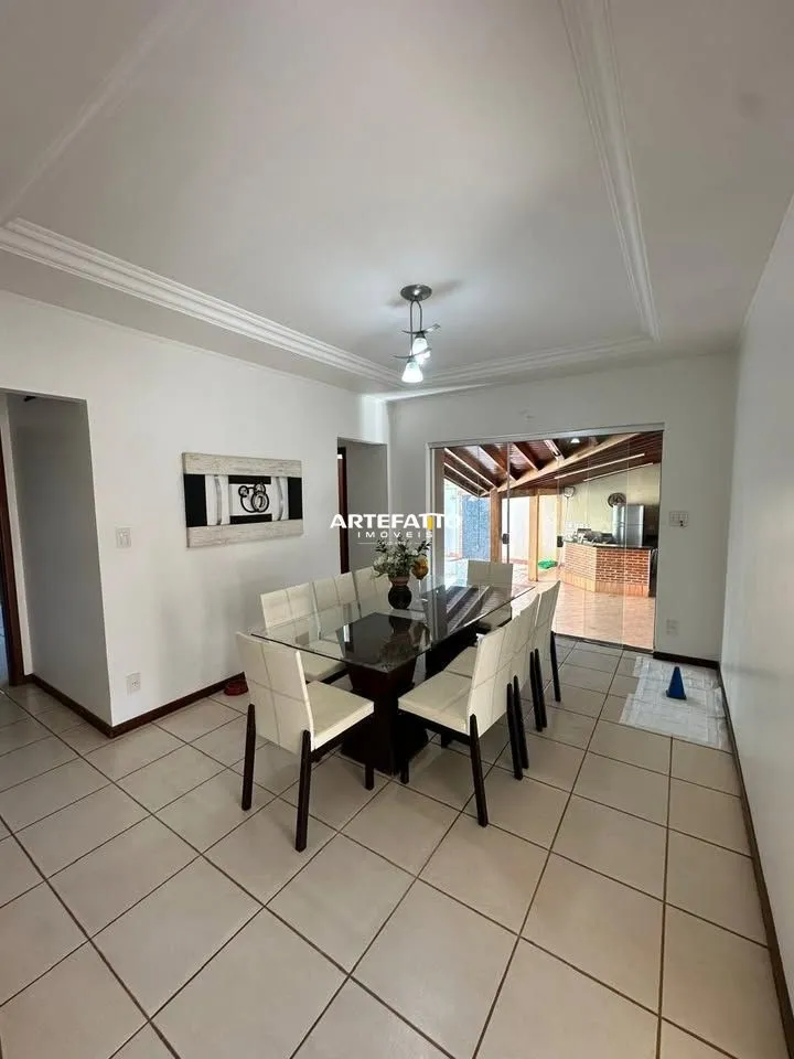 Imagem Casa à venda em Franca, Vila Totoli, com 4 quartos, 310m2