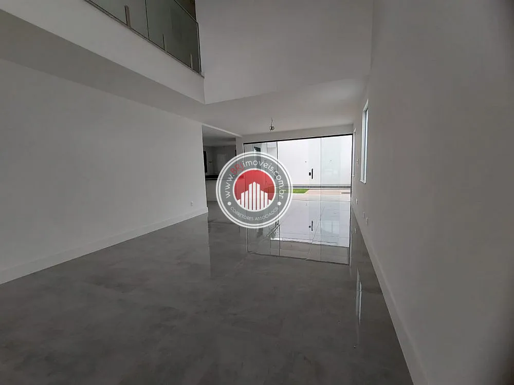 Imagem Casa a Venda no bairro Recreio dos Bandeirantes - Rio de Janeiro, RJ