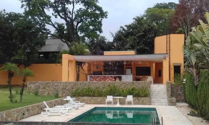 Imagem Casa a venda em condomínio fechado em Boituva interior de São Paulo, com 5 dormitórios (sendo 2 s...