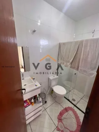 Imagem Sobrado para Venda em São Paulo, Vila Jacuí, 3 dormitórios, 2 banheiros, 3 vagas