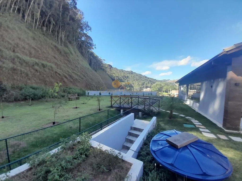Imagem Terreno em Condomínio para Venda em Teresópolis / RJ no bairro Prata