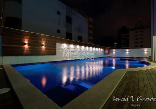 Imagem Vendo Apartamento em Meia Praia Itapema, Residencial La Lumiere, 200 Metros do Mar. Com 4 Suítes, 210m² de área privada. 3 elevadores, 2 garagens.