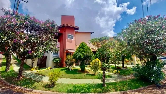 Imagem Lindo sobrado no condomínio Terras do Caribe em Valinhos - SP