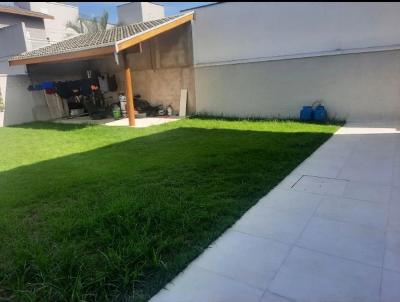 Imagem Casa à venda 3 Quartos, 1 Suite, 2 Vagas, 300M², Abaete, Taubaté - SP