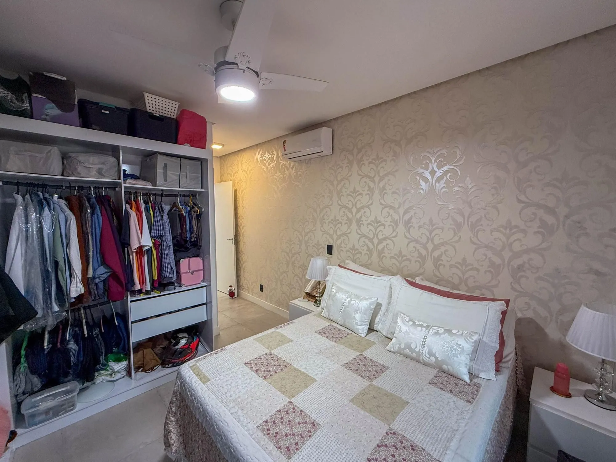 Imagem Casa de Condomínio em Hípica
