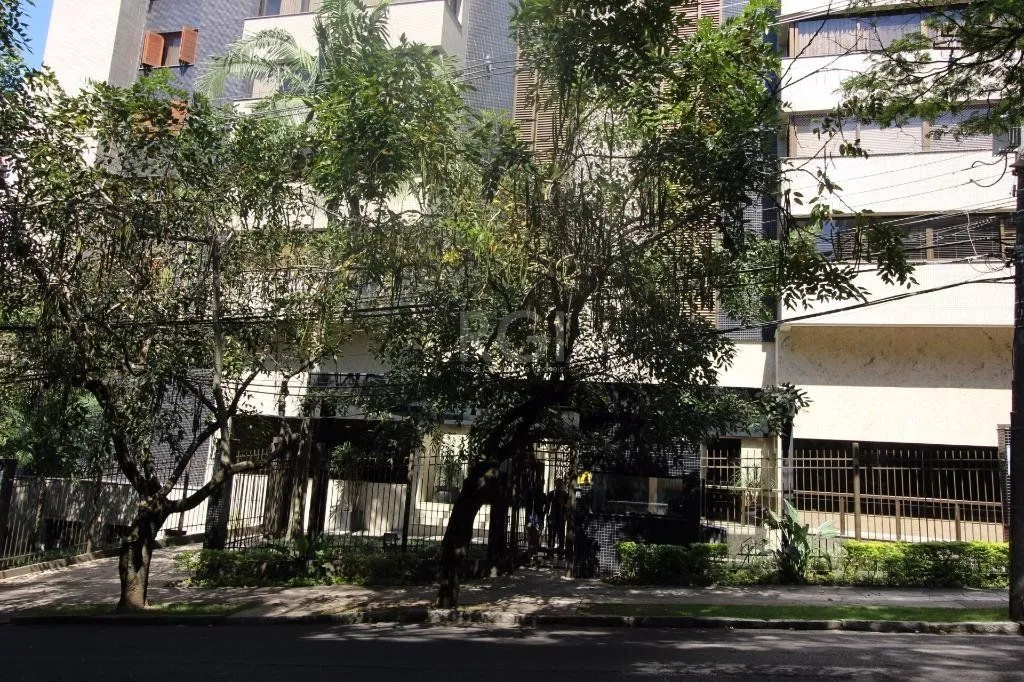 Imagem Linda Cobertura com 3 dormitórios para Comprar com 331 m² - Bela Vista - Porto Alegre/RS