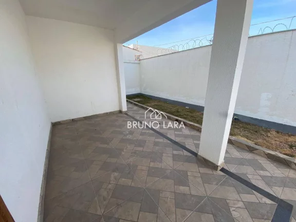 Imagem Casa à venda no bairro Jardim Alterosa Segunda Seção - Betim/MG