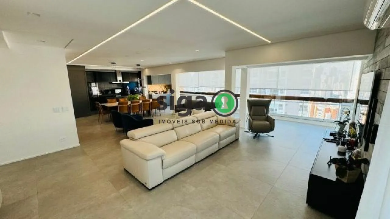 Imagem Cobertura Duplex com 291m², com 4 suites, 4 vagas no Panamby