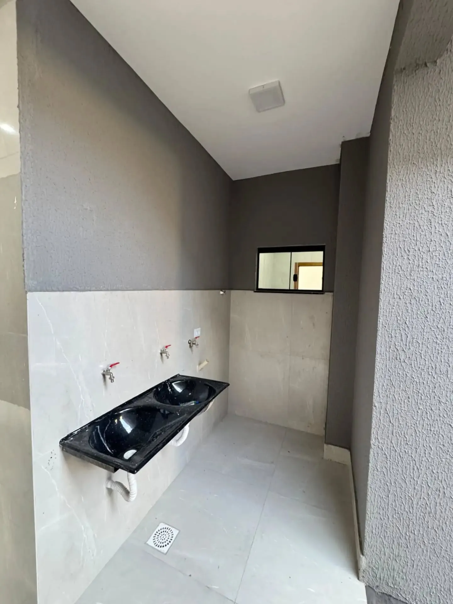 Imagem Casa 3/4 C Suite No Jardim Veneza Em Aparecida De Goiania