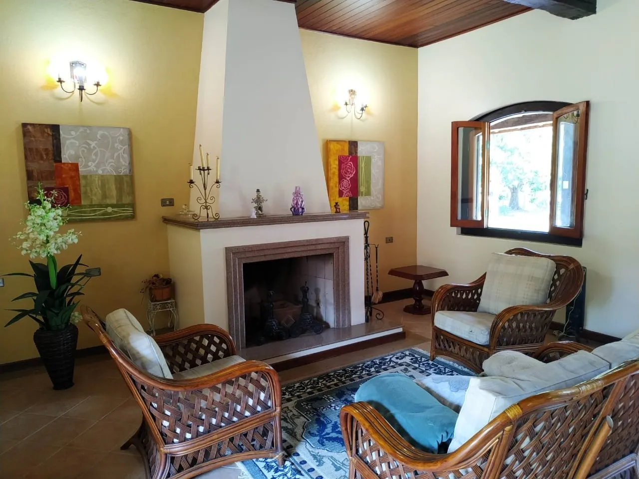Imagem Chácara à venda 7 Quartos, 5 Suites, 2 Vagas, 66000M², Campinas, Pindamonhangaba - SP