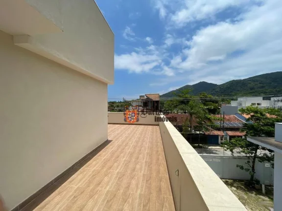 Imagem Sobrado com 4 dormitórios à venda, 150 m² por R$ 2.500.000,00 - Juquehy - São Sebastião/SP