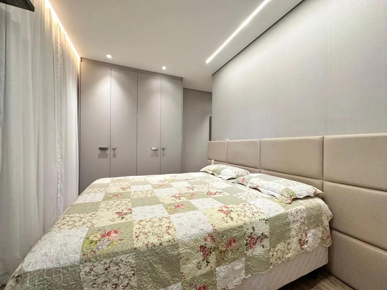 Imagem Apartamento com vista para o mar à venda com 138m2 por R$ 4.250.000,00