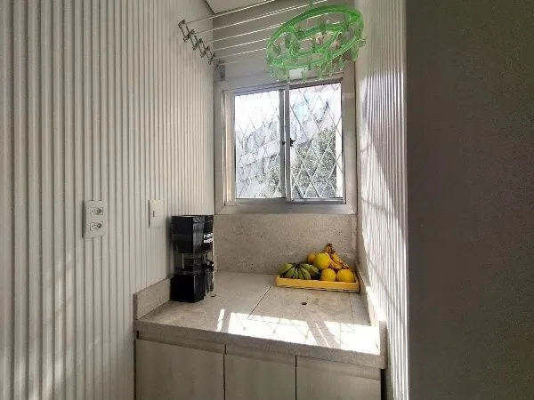 Imagem Vende-se apartamento reformado com 2 dormitórios (1 suíte) - 75 m² - Jardim Botânico