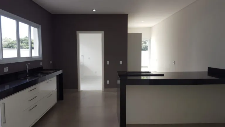 Imagem Casa de Condomínio com 3 Quartos à Venda, 320 m²em Medeiros - Jundiaí