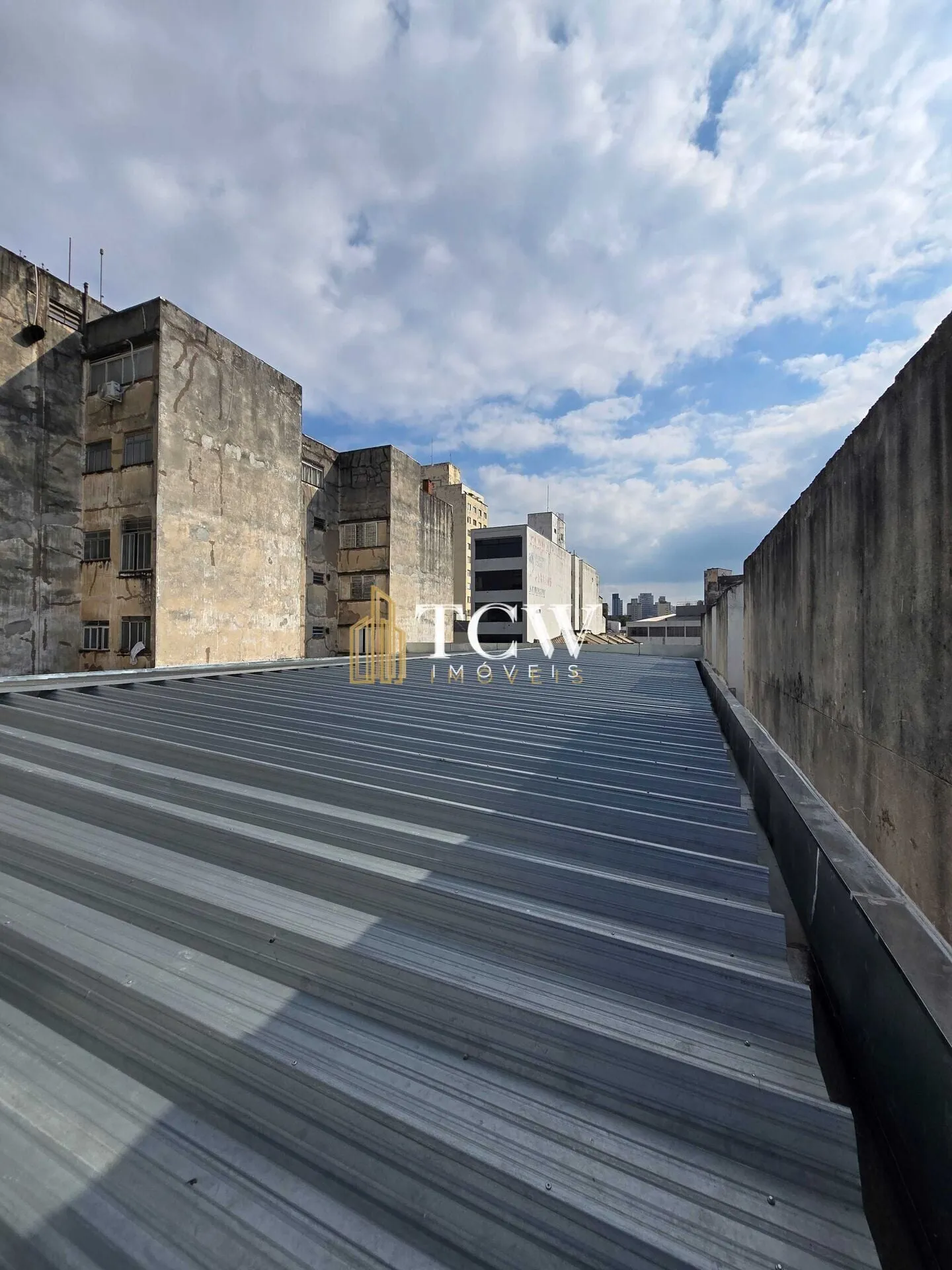 Imagem Galpão Comercial para Locação no Bom Retiro | 2.106 m² Totais | 1.603 m² Cobertos | São Paulo/SP