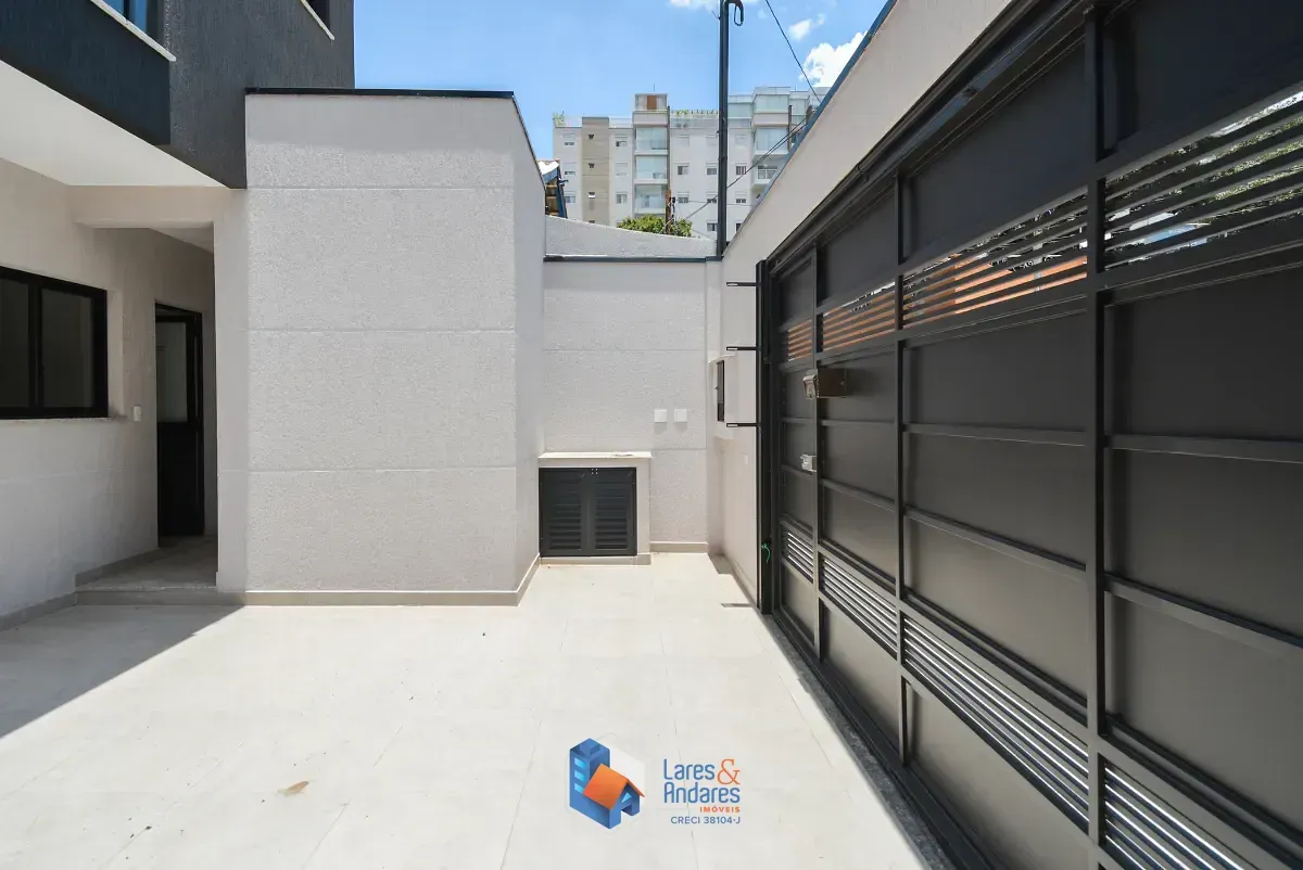Imagem Sobrado para venda em Vila Gumercindo com 3 quartos, sendo 1 suíte, 150m²
