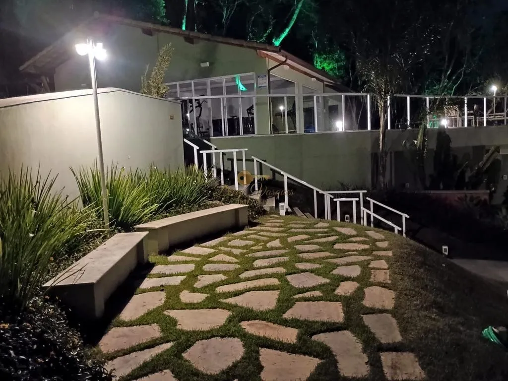 Imagem Casa em Condomínio para Venda em Petrópolis / RJ no bairro Itaipava