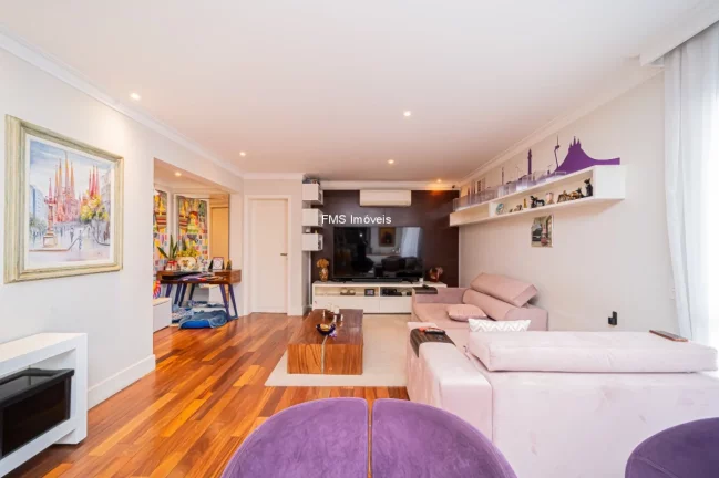 Imagem 3 Dormitórios e 3 suítes à venda no Brooklin de 170m²