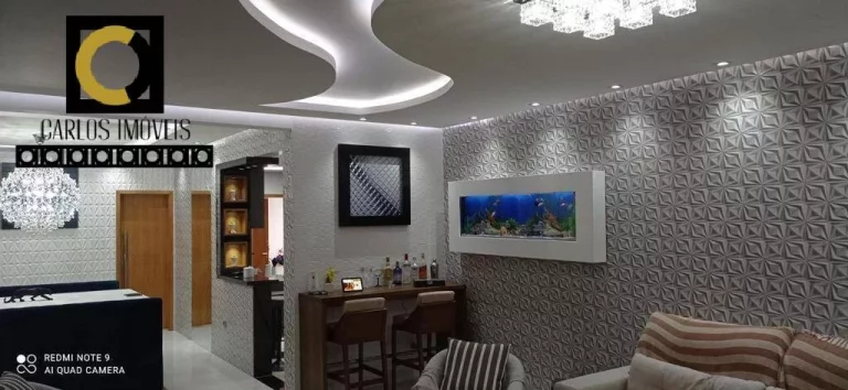 Imagem Maravilhosa casa sobreposta na ponta da praia à venda