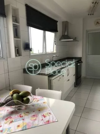 Imagem Apartamento de alto padrão com 176 m², 4 dormitórios sendo 3 suítes, living amplo, sala com 2 am...