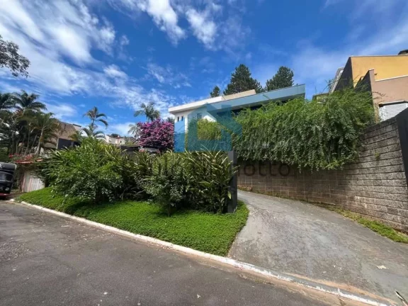 Imagem Casa de alto padrão com arquitetura linda e moderna!