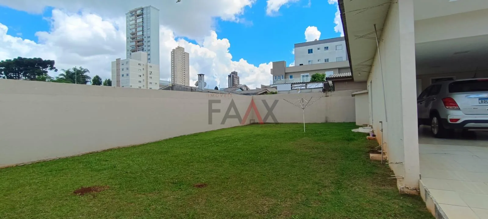 Imagem Sobrado para locação de clínica no Trianon em Guarapuava