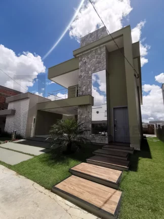 Foto do imóvel CASAL IMÓVEIS VENDE CASA NO CONDOMÍNIO JARDINS DO LAGO 4 SUÍTES PISCINA ADULTO E INFANTIL PRIVATIVA E SISTEMA FOTOVOLTAICA