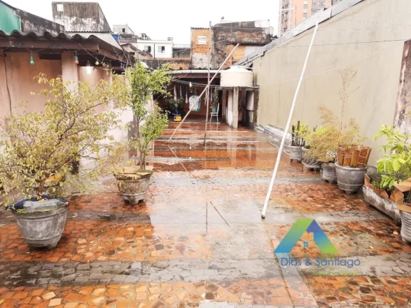 Foto do imóvel Sobrado 165 m² com 2 dormitórios, , edicula em cima com imenso quintal tipo varanda