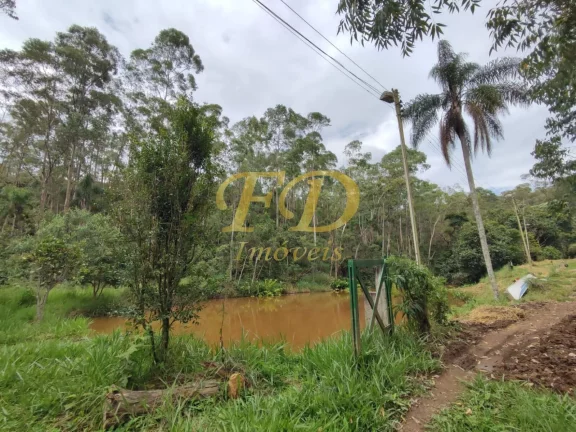 Imagem Sítio Região de Mairiporã / Terra Preta