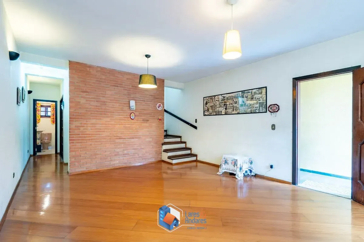 Imagem Sobrado para venda em Alto da Lapa com 3 quartos, sendo 1 suíte, 191m²