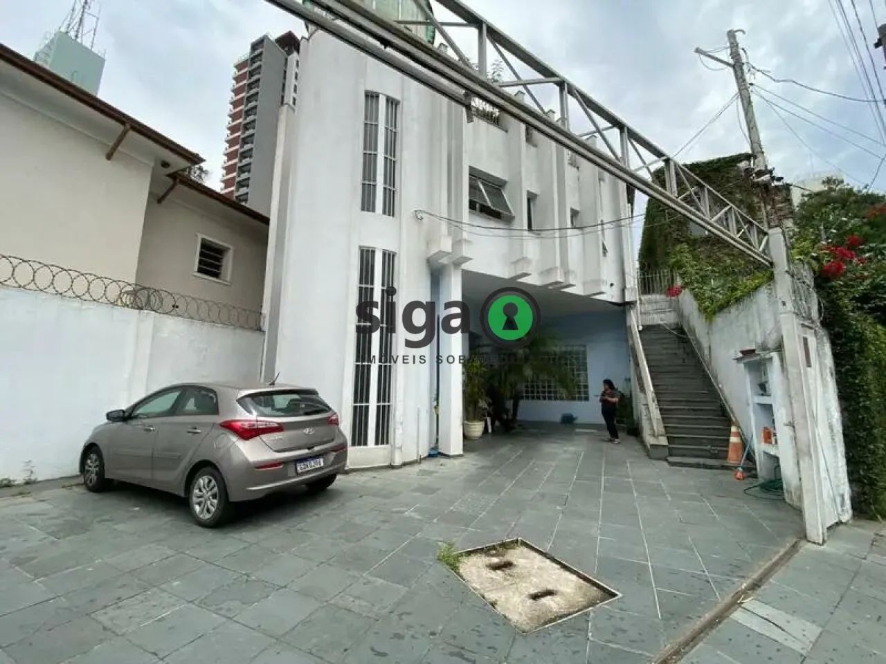 Foto do imóvel Prédio comercial em Pinheiros com 1200 AT e 506 AU para Locação ou Venda