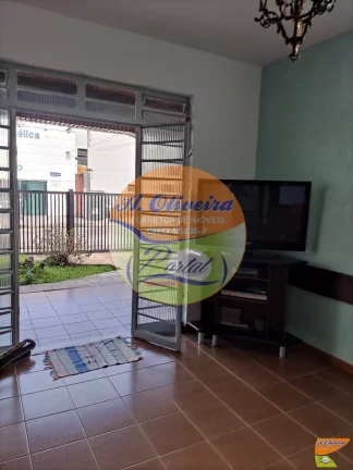 Imagem Casa 03 Dormitórios + 01 Edícula 380 metros d Terreno - Centro