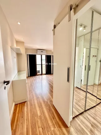 Imagem Excelente Oportunidade: Apartamento de Luxo à Venda em Indianópolis, São Paulo-SP - 2 Quartos, 2 Suítes, 3 Salas, 4 Banheiros, 3 Vagas - 150m².