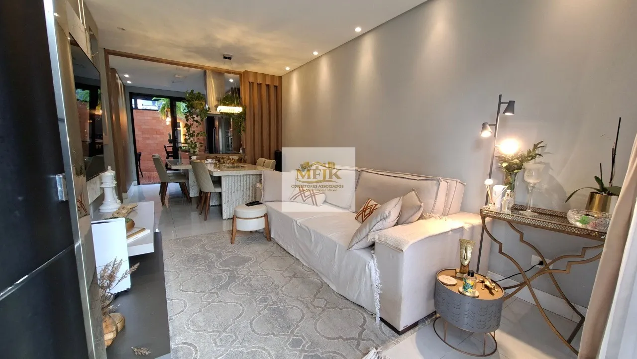 Imagem Triplex com 3 quartos à venda no Uberaba em Curitiba