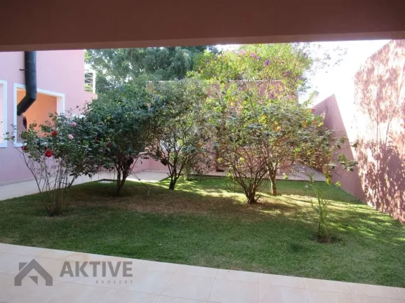 Imagem Casa de Condomínio em Granja Viana - Carapicuíba, SP