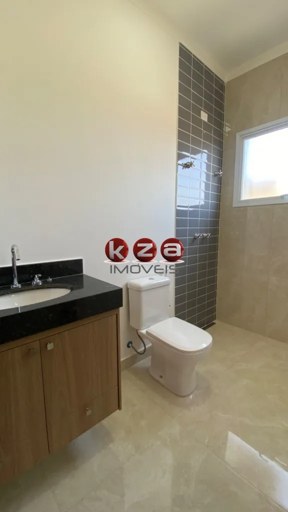 Imagem Casa em Condomínio de Alto Padrão em Valinhos-SP 3 suítes 2 salas 5 banheiros 223m² Village Santa Clara