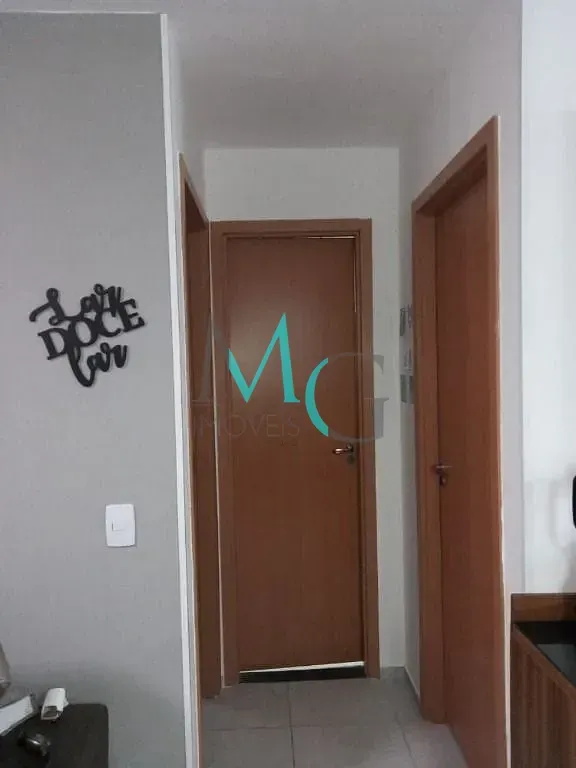 Imagem Apartamento com 2 dormitórios à venda, 44 m² por R$ 175.000,00 - Campo Grande - Rio de Janeiro/RJ