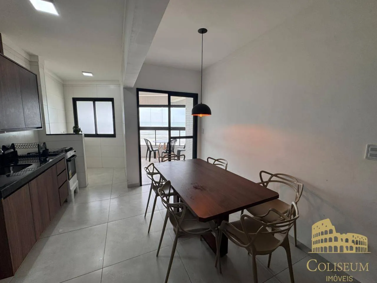 Imagem Frente Mar, Apto 2 Dorms c/1 suíte, mobiliado, 1 vaga, lazer copmpleto - Baln Maracanã